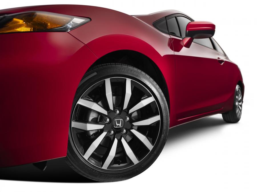  Honda Civic Coupe 2014 года  (фото 18 из 41)